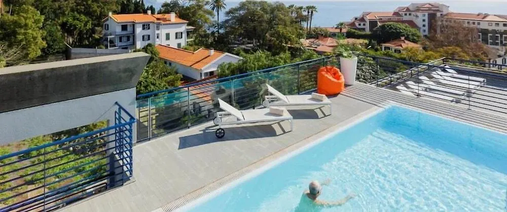 Terrace Mar Suite Hotel Funchal  Portugal