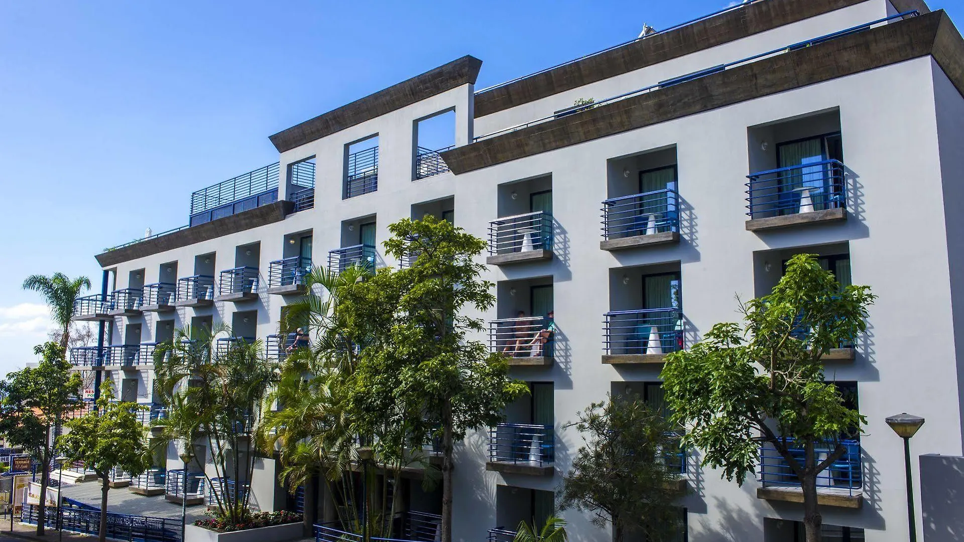 Terrace Mar Suite Hotel Funchal  4*, Funchal (Madeira)