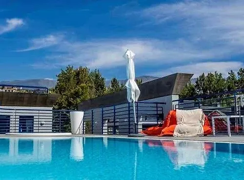 פונשל Terrace Mar Suite Hotel 4*,  פורטוגל